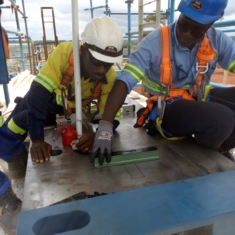 CHECKING FOR BASE PLATE LEVELNESS